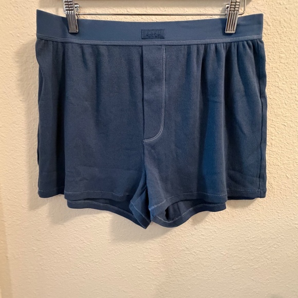 SKIMS Women’s Cotton Rib Loose Boxer, Sz M, Harbor, NWT - Picture 10 of 10